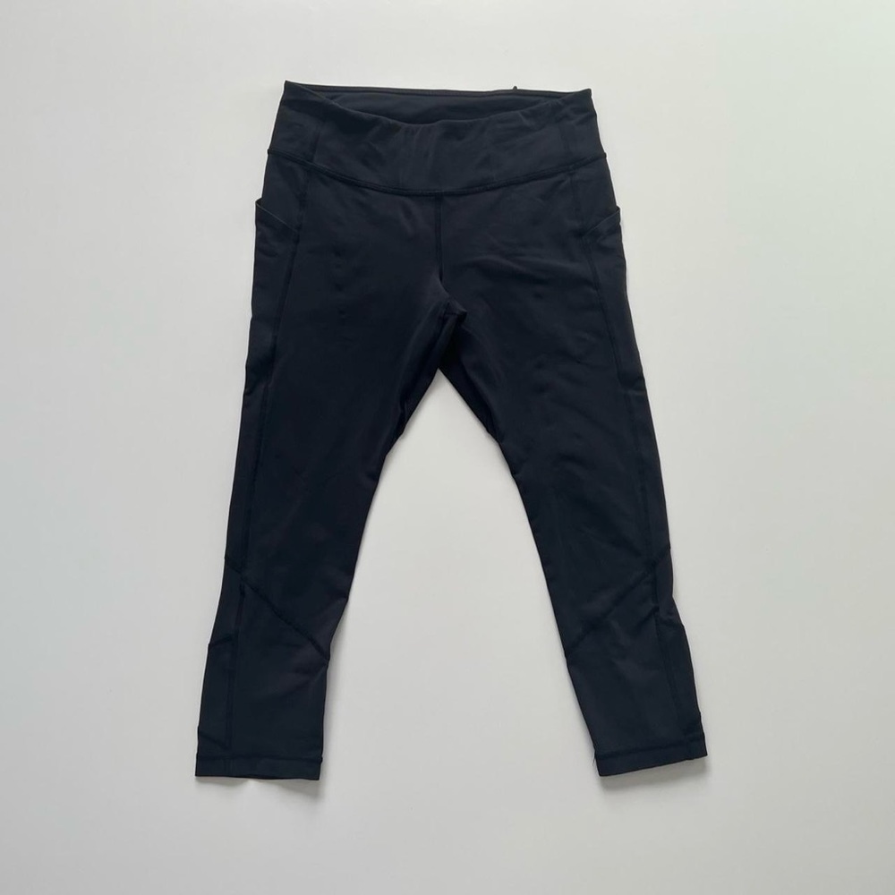 Lululemon run inspire crop leggings with side pockets size 8